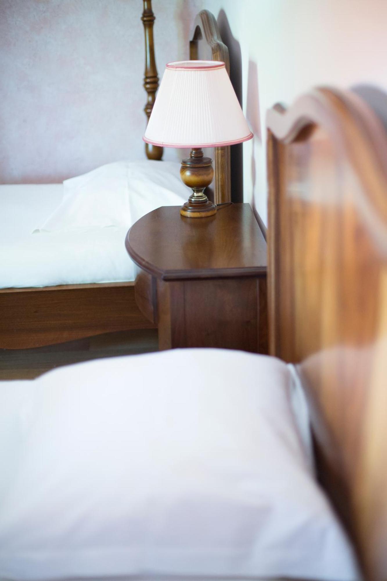 Le Bonheur Dans Le Pre Hotel Lucinges Kültér fotó